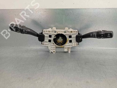 Used Headlight switch KIA CERATO I Saloon (LD) 2.0 CRDi (112 hp) 10289388
