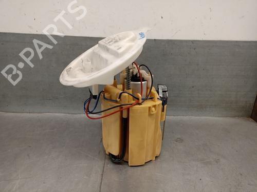 Used Fuel pump Fuel pump MERCEDES-BENZ E-CLASS (W212) E 200 CDI / BlueTEC (212.005, 212.006) (136 hp) 33704469 33704469