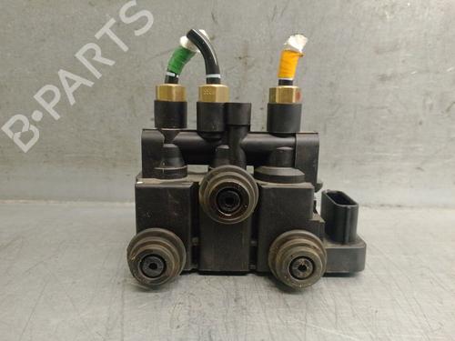 Used Electronic module LAND ROVER DEFENDER Station Wagon (L663) D250 MHEV 4x4 (249 hp) 30408394