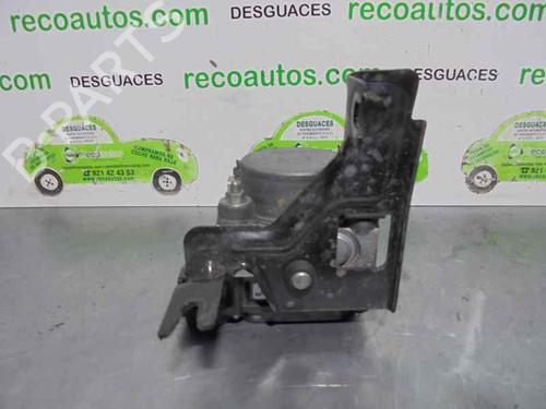 Used ABS pump RENAULT CLIO III (BR0/1, CR0/1) 1.5 dCi (C/BR0G, C/BR1G) (68 hp) 2088963