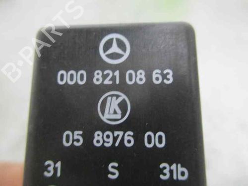 Electronic module MERCEDES-BENZ 123 Saloon (W123) 280 E (123.033) | BP20254317M83 