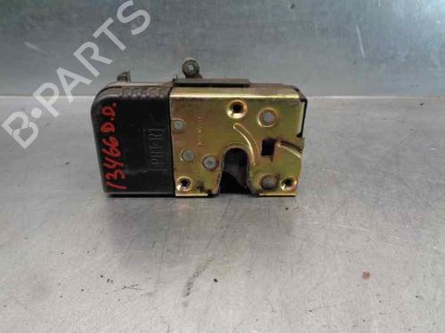 Vergrendeling rechts voor PEUGEOT EXPERT Van (222) 2.0 (136 hp) 8201500