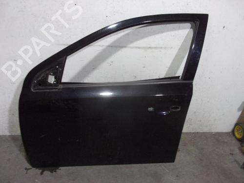 Used Left front door OPEL MERIVA A MPV (X03) 1.7 CDTI (E75) (100 hp) 18604571