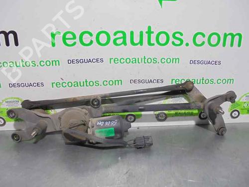 Used Front wiper motor KIA SORENTO I (JC) 2.5 CRDi 4WD (140 hp) 2102483