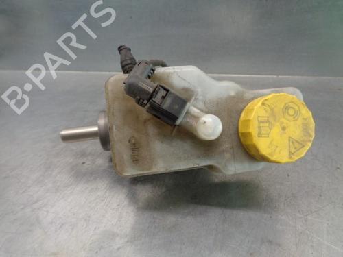 Used Brake master cylinder AUDI A1 Sportback (8XA, 8XF) 1.6 TDI (115 hp) 9689162
