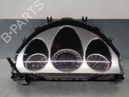 Used Instrument cluster MERCEDES-BENZ C-CLASS (W204) C 180 Kompressor (204.044, 204.045) (156 hp) 9273974
