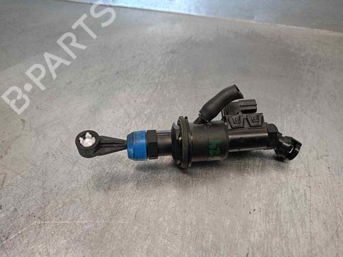 Bombín de embrague DACIA SANDERO II TCe 90 LPG (B8M1) (90 hp) 18323967