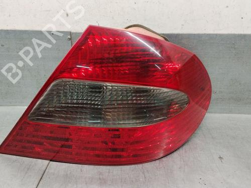 Used Right taillight Right taillight MERCEDES-BENZ CLK (C209) CLK 220 CDI (209.308) (150 hp) 38591455 38591455