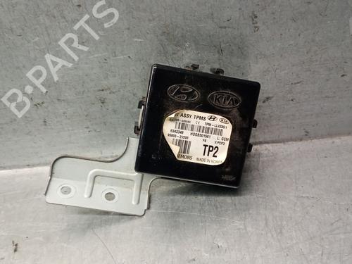 Used Electronic module HYUNDAI VELOSTER (FS) 1.6 GDI (140 hp) 30718982