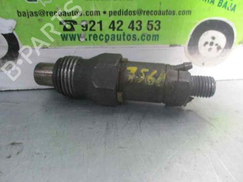 Used Injector VOLVO V40 Estate (645) 1.9 TD (90 hp) 2079257