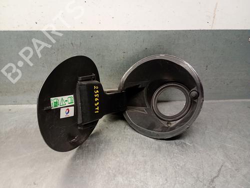 Fuel flap PEUGEOT 2008 I (CU_) 1.2 THP 110 / PureTech 110 | BP29019575C131 