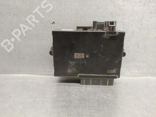 Used Control unit VOLVO XC90 I (275) 2.5 T AWD (209 hp) 30137370