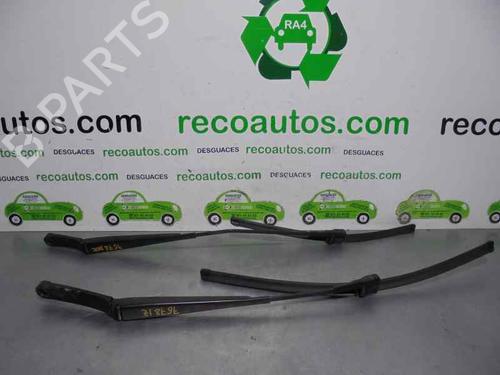 Used Front windshield wiper arm VW GOLF V (1K1) 1.9 TDI (105 hp) 3470896