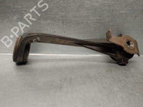 Right front suspension arm NISSAN PRIMASTAR Van (X83) 1.9 dCi 80 | BP20265683M13 
