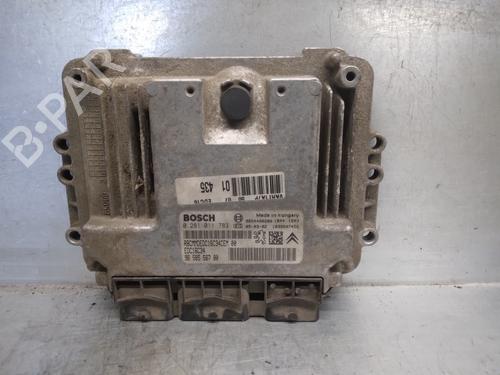 Used Engine control unit (ECU) PEUGEOT 206 Hatchback (2A/C) 1.4 HDi eco 70 (68 hp) 12171573