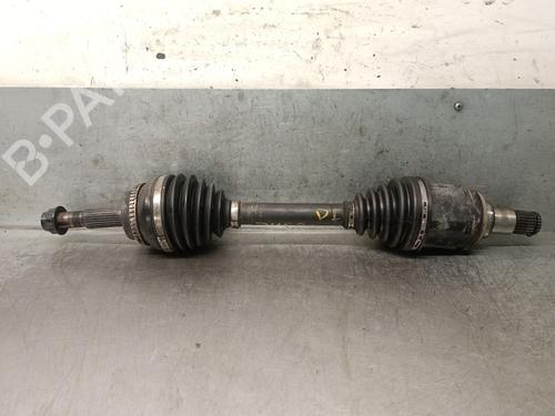 Used Left front driveshaft TOYOTA COROLLA Verso (_E12_) 2.0 D-4D (CDE120_, CDE120R) (90 hp) 32124967
