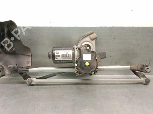 Used Front wiper motor BMW 1 (F20) 116 d (116 hp) 26731318