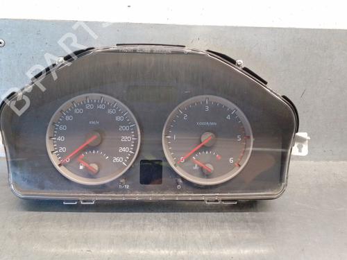 Used Instrument cluster VOLVO V50 (545) 2.0 D (136 hp) 29001151