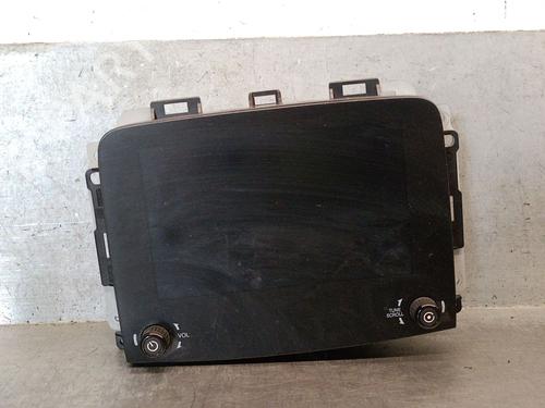 display-monitor-fiat-500l-351_-352_-2012-37430514 main image