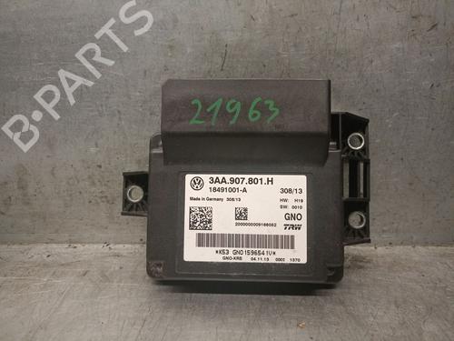Used Electronic module VW CC B7 (358) 2.0 TDI (140 hp) 23117927