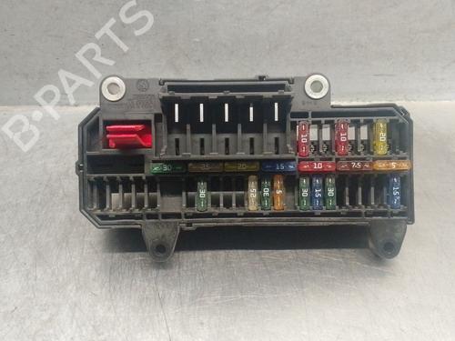 Used Fuse box BMW 7 (E65, E66, E67) 730 Ld (231 hp) 22728472