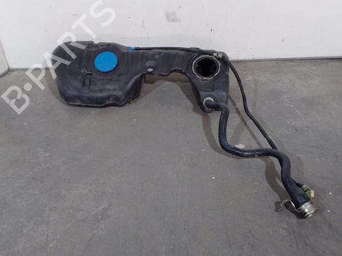 Used Fuel tank BMW 1 (F20) 116 d (116 hp) 27243953