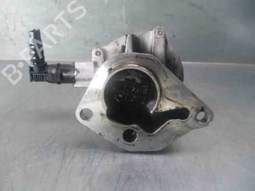Used Vacuum pump RENAULT MEGANE II (BM0/1_, CM0/1_) 1.5 dCi (BM02, BM13, BM2A, CM02, CM13) (101 hp) 5326642