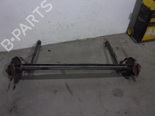Used Rear axle AUDI 100 C4 Avant (4A5) [1990-1994]  17332663