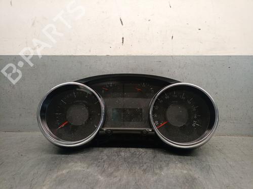 Used Instrument cluster PEUGEOT 3008 I MPV (0U_) 1.2 (131 hp) 27452023