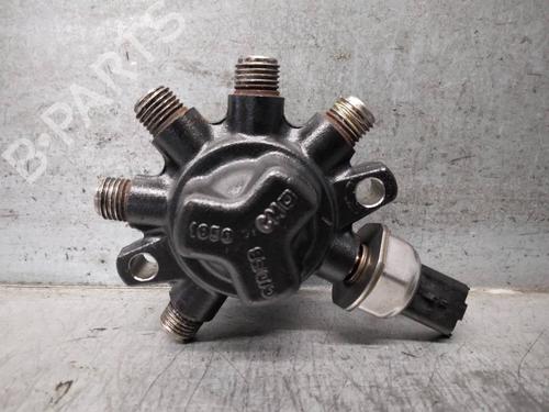 Used Injection rail Injection rail 17530746 17530746