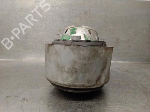 Used Engine mount MERCEDES-BENZ C-CLASS (W203) C 32 AMG Kompressor (203.065) (354 hp) 30871171