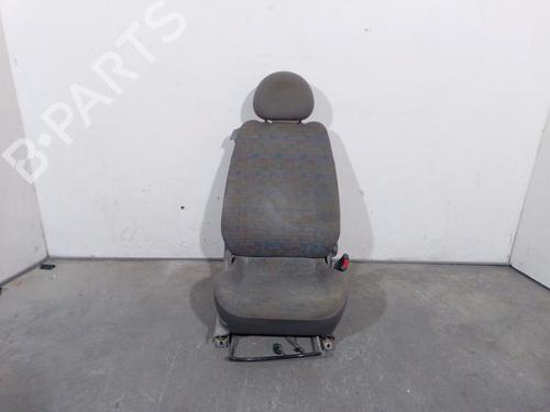 Stol høyre foran OPEL COMBO Tour 1.3 CDTI 16V (69 hp) 31039609