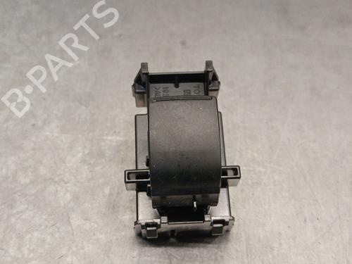 Used Left rear window switch Left rear window switch 36995648 36995648