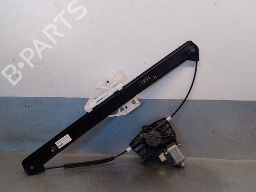 Rudehejsemekanisme venstre bagtil AUDI Q3 (F3B) 35 TDI (150 hp) 30059570