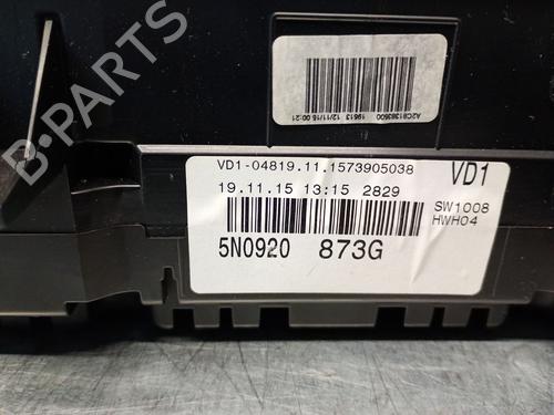 Instrument cluster VW TIGUAN (5N_) 2.0 TDI | BP26518707C47 