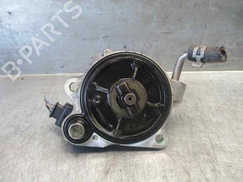 Used Vacuum pump TOYOTA COROLLA Saloon (_E12_) 1.4 D-4D (NDE120_, NDE120R) (90 hp) 7874346