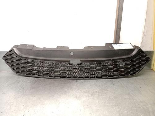 Calandre IVECO DAILY VI Van 35S15, 35C15, 40C15, 50C15 (150 hp) 23103869