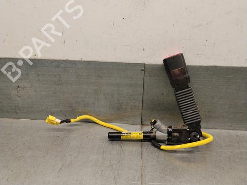 Pre-tensor frente direito Pre-tensor frente direito OPEL ANTARA A (L07) 2.0 CDTI (150 hp) 36157586 36157586