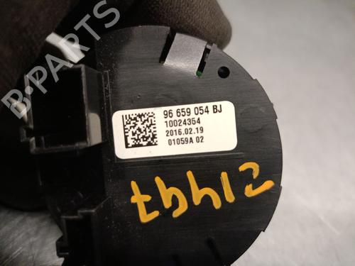 Switch CITROËN C4 Picasso II 1.6 BlueHDi 120 | BP21791411I30