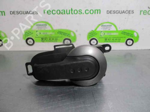 Venstre foran invendig håndtak NISSAN TIIDA Hatchback (C11) [2004-2014]  3217413