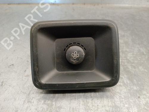Used Climate control VOLVO XC90 I (275) D5 AWD (163 hp) 18081955