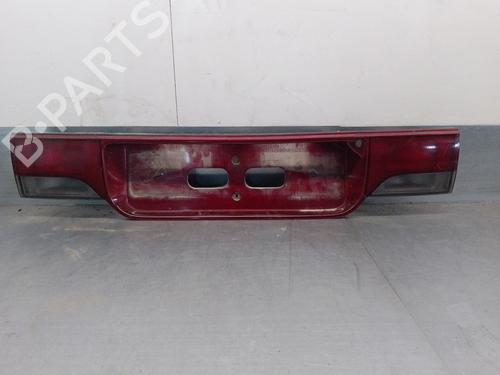 Used Rear center light Rear center light 17447330 17447330