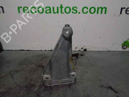 Used Engine mount MERCEDES-BENZ VITO / MIXTO Van (W639) [2003-2025]  8762780