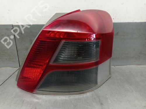 Used Right taillight TOYOTA YARIS (_P9_) 1.4 D-4D (NLP90_, NLP90R) (90 hp) 27699881