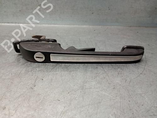 Højre fortil udvendigt håndtag VW PASSAT B2 Variant (33B) 1.6 D (54 hp) 31947651