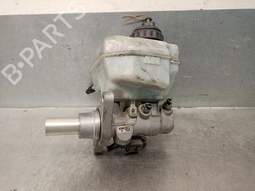 Used Brake master cylinder VW SHARAN (7N1, 7N2) 2.0 TDI (140 hp) 21790393