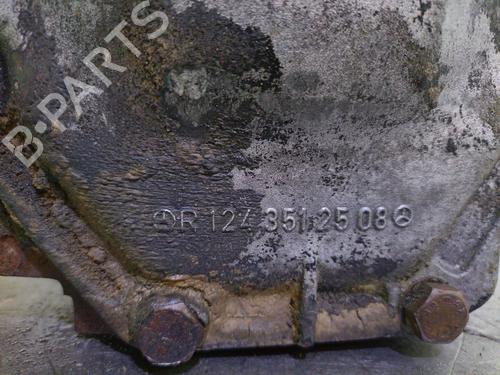 Rear differential MERCEDES-BENZ 124 Saloon (W124) 300 D (124.130) | BP28134181M24 