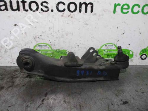 Used Right front suspension arm HYUNDAI H-1 / STAREX Bus (A1) 2.5 TCi (99 hp) 3022156