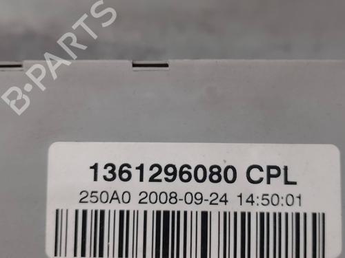 Fuse box PEUGEOT BOXER Van 2.2 HDi 120 | BP16975077E1 