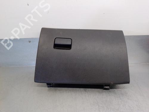 Used Glove box MITSUBISHI ASX (GA_W_) 1.6 MIVEC (GA1W) (117 hp) 13366931